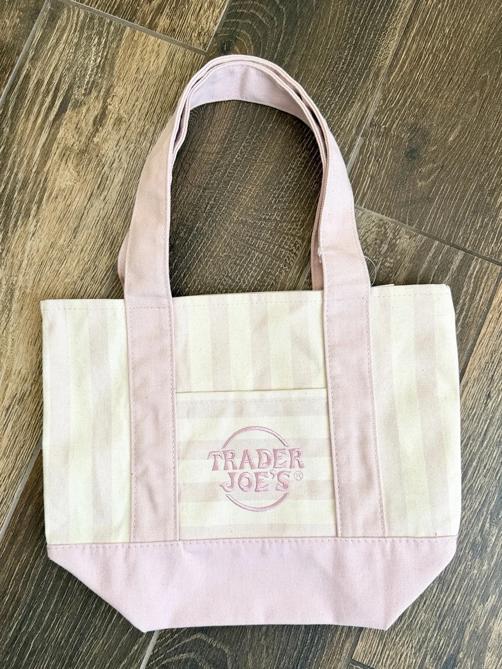 Trader Joe’s Limited Edition Pale Pink Mini Stripe Tote—Summer 2026 Collector